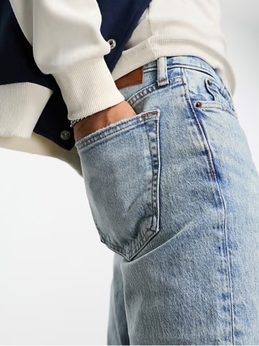 ABERCROMBIE & FITCH Light Blue Straight Leg Jeans - Picture 3 of 9